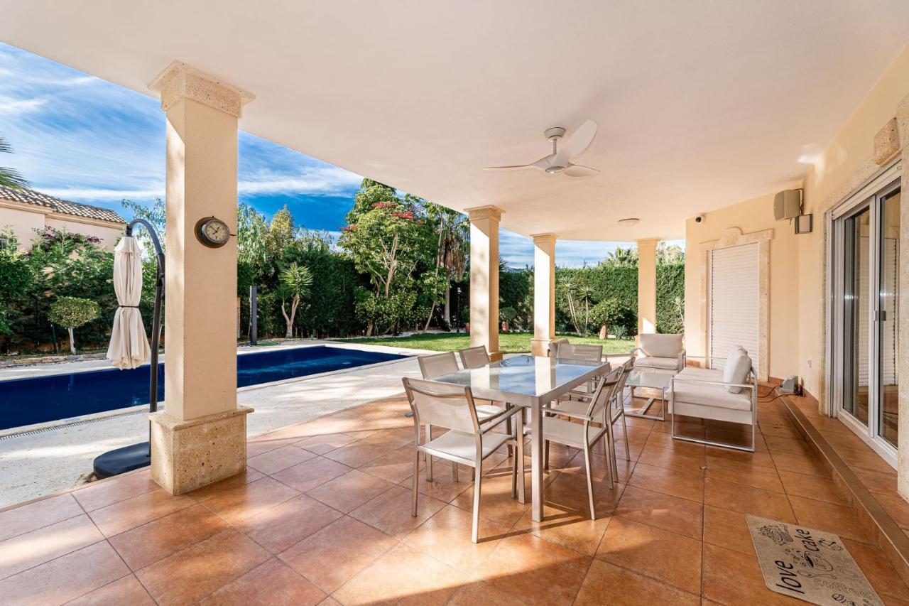 Villa Svim, Walking Distance To The Beach! Marbella Kültér fotó